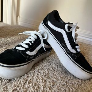 Vans Classic Platforms🔳◾️▪️
